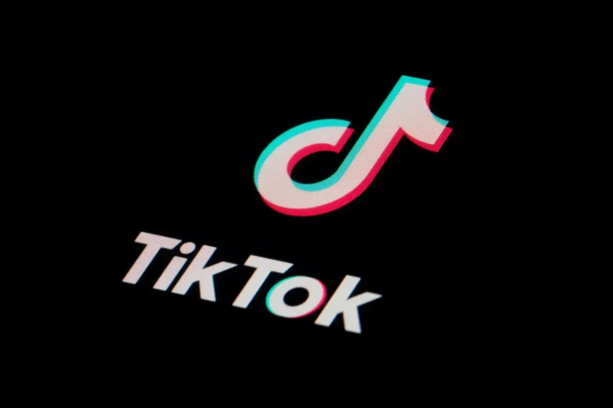 Tiktok’s Latest Feature Lets College Students Find And Connect With Classmates